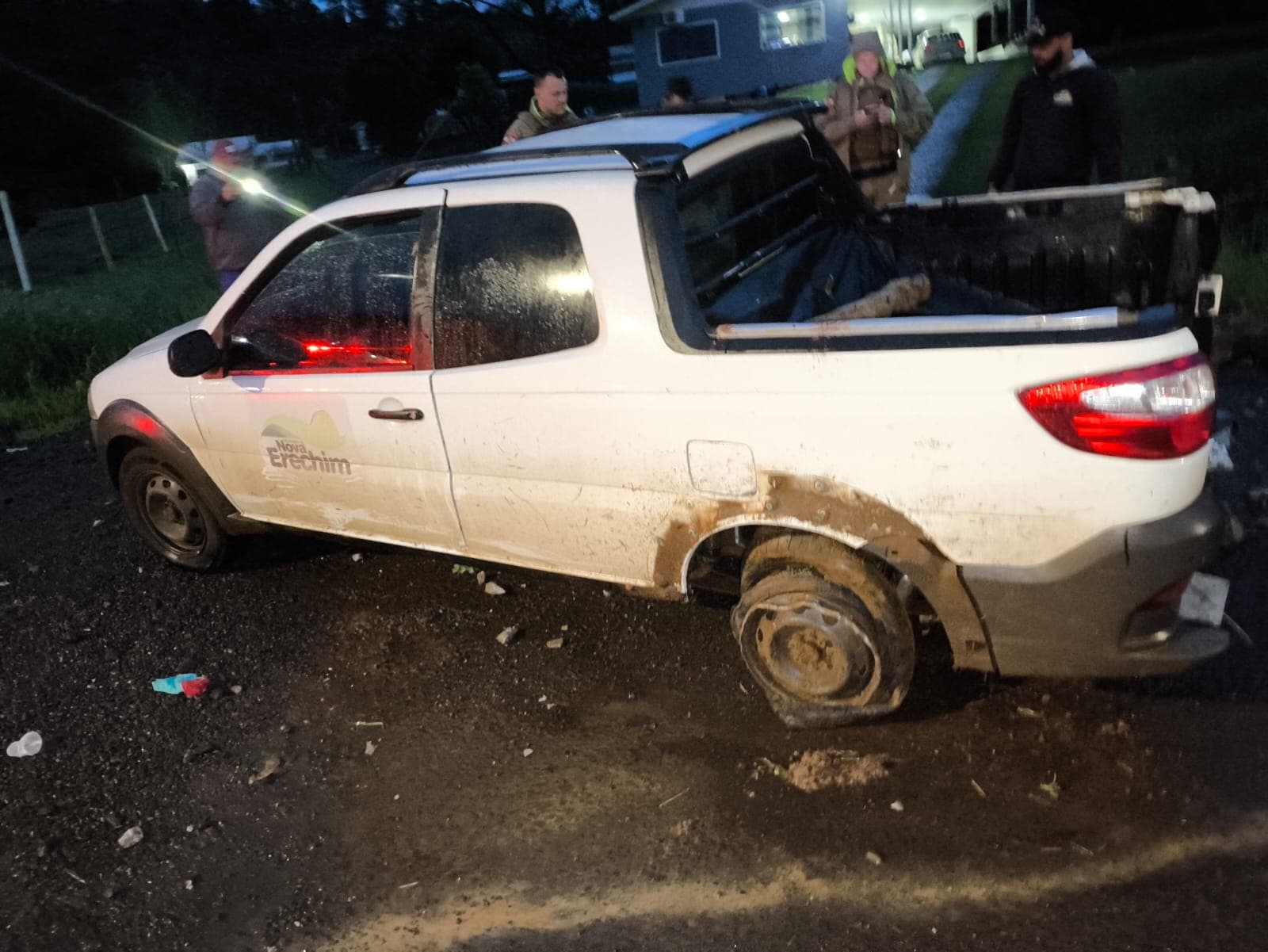 Ladrão rouba Strada da prefeitura de Nova Erechim