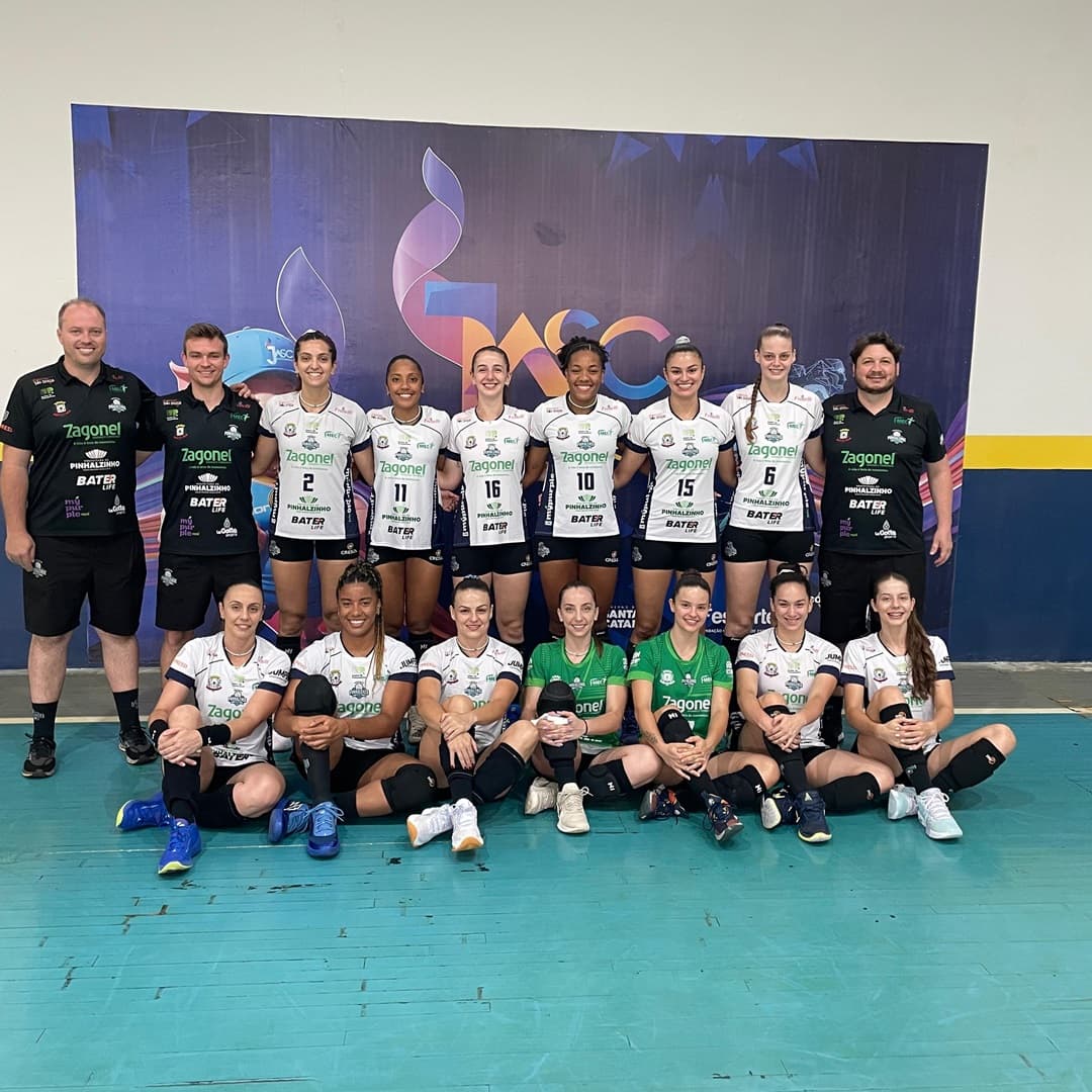 Vôlei Feminino de Pinhalzinho avança às quartas de final no Jasc