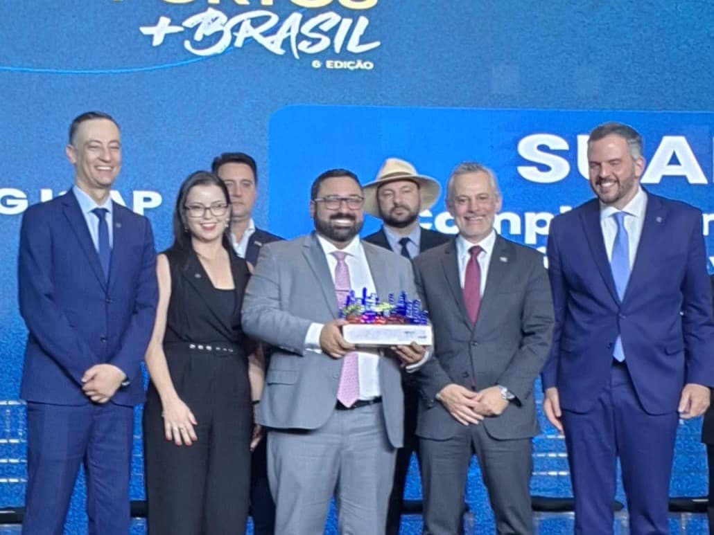 Porto de São Francisco do Sul recebe premiação nacional em Brasília