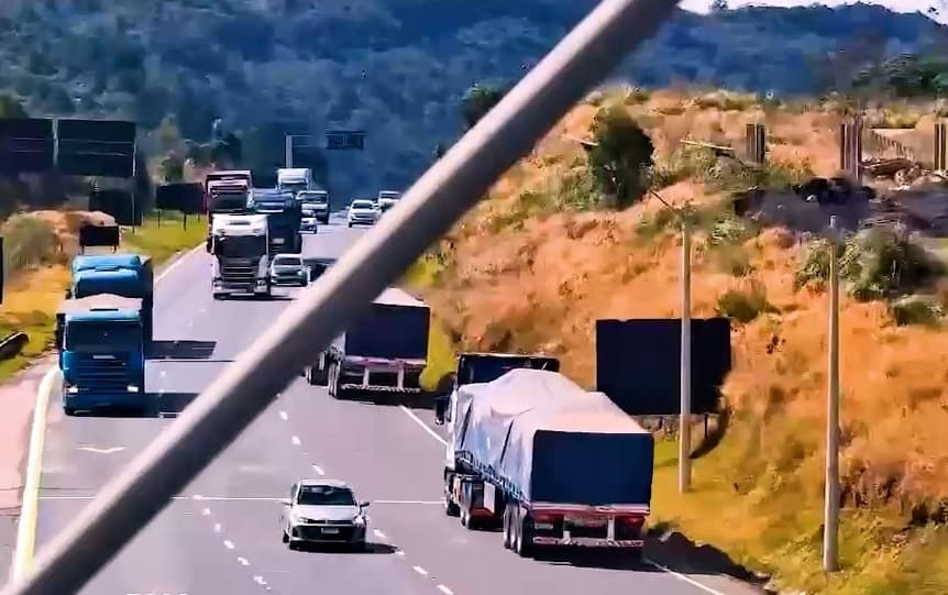 PRF prende condutores bêbados na contramão