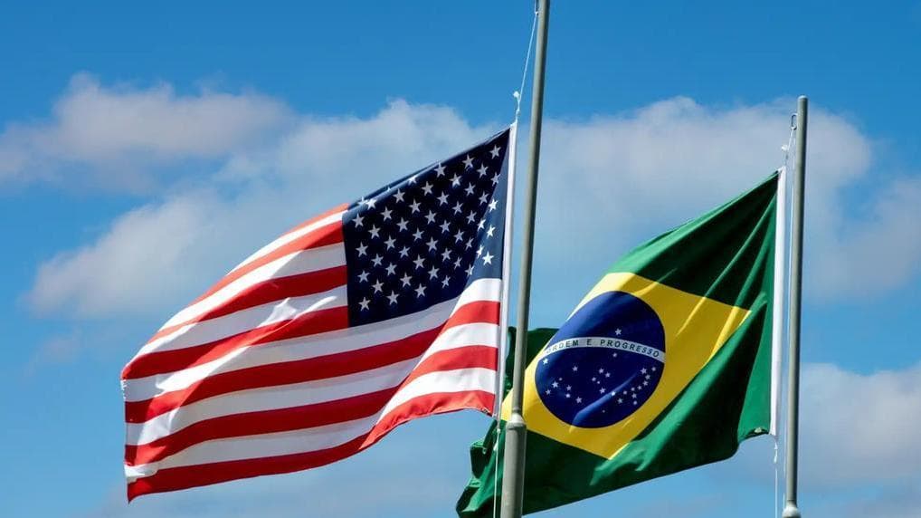 Negociação com EUA avança a passos lentos, enquanto setor produtivo alerta para risco de colapso comercial