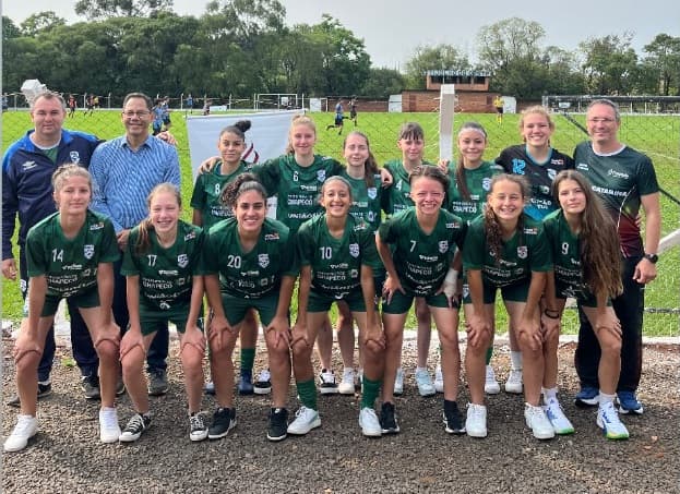 Conhecidos os campeões do Campeonato Catarinense Escolar de Futebol 15 a 17 anos