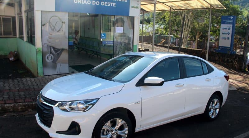 Secretaria de Saúde conta com novo veículo para o transporte de pacientes