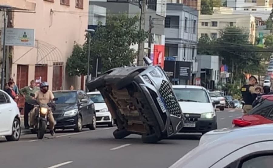 Creta "inventa nova manobra" e fica de ladinho no Paraná