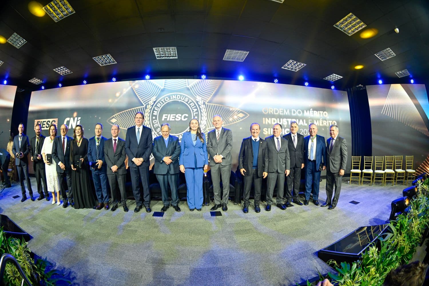 Pinhalense Roberto Zagonel é homenageado na Ordem do Mérito Industrial 2025