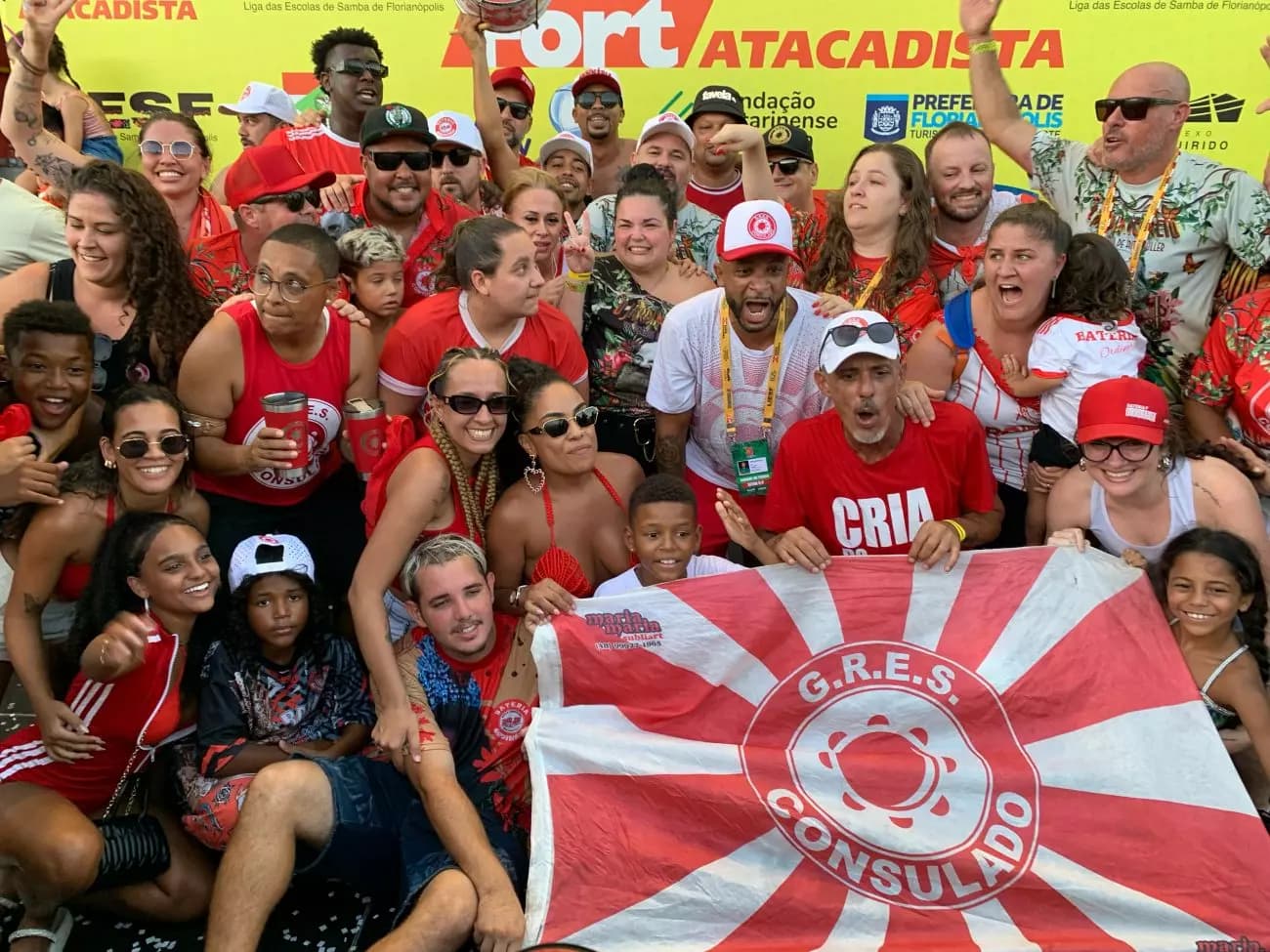 Consulado vence o Carnaval de Florianópolis em disputa acirrada