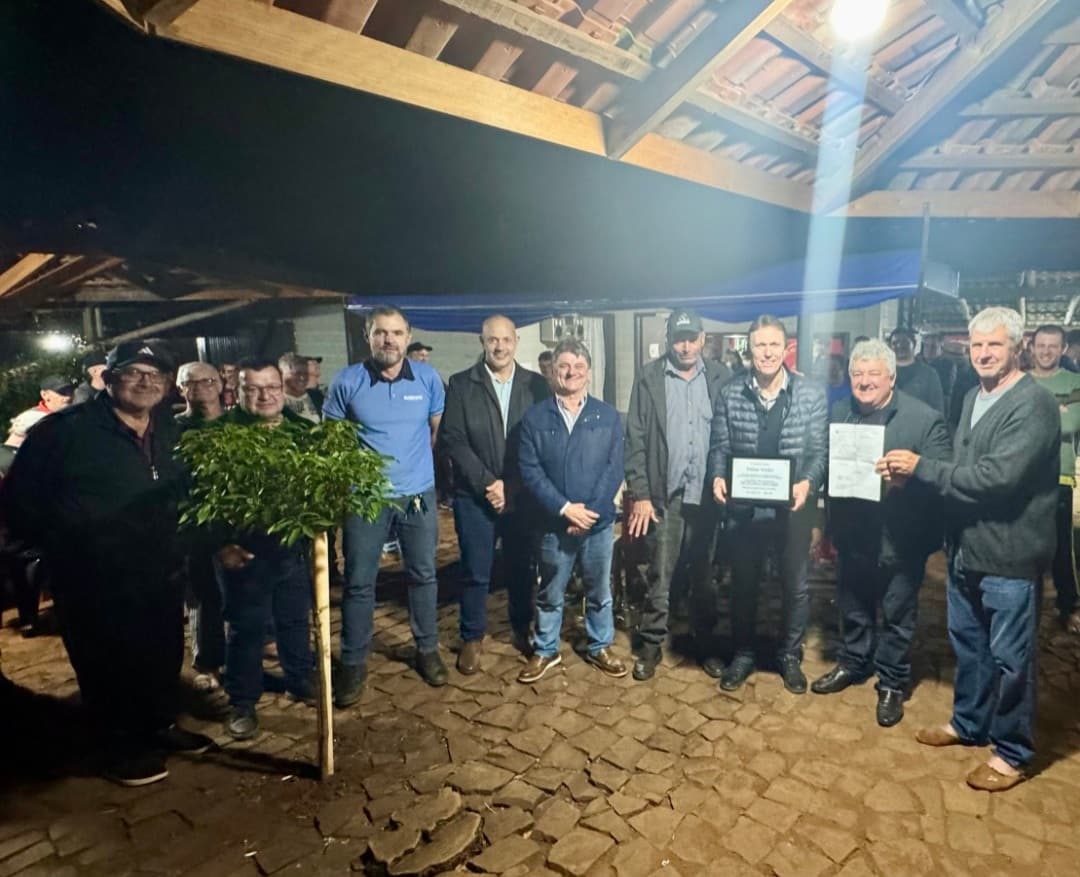 Deputado Volnei Weber anuncia R$300 mil para calçamento em Nova Itaberaba