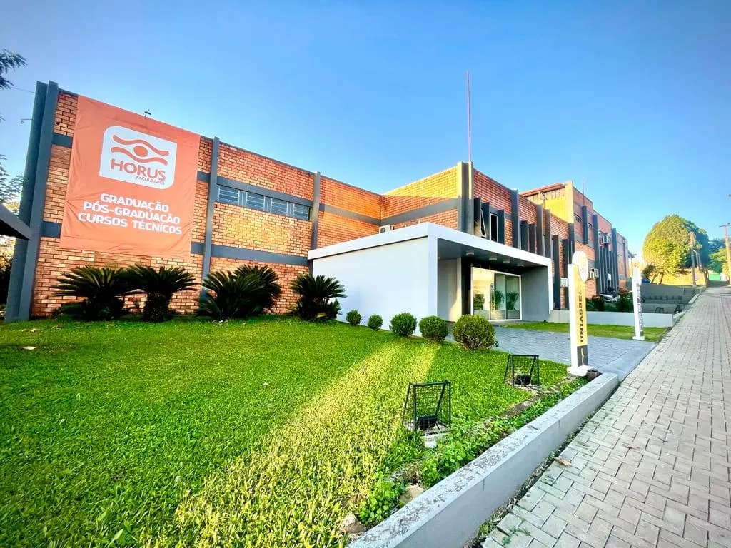 Horus orienta alunos sobre a renovação do FUMDESC (por Fabiano Rambo)