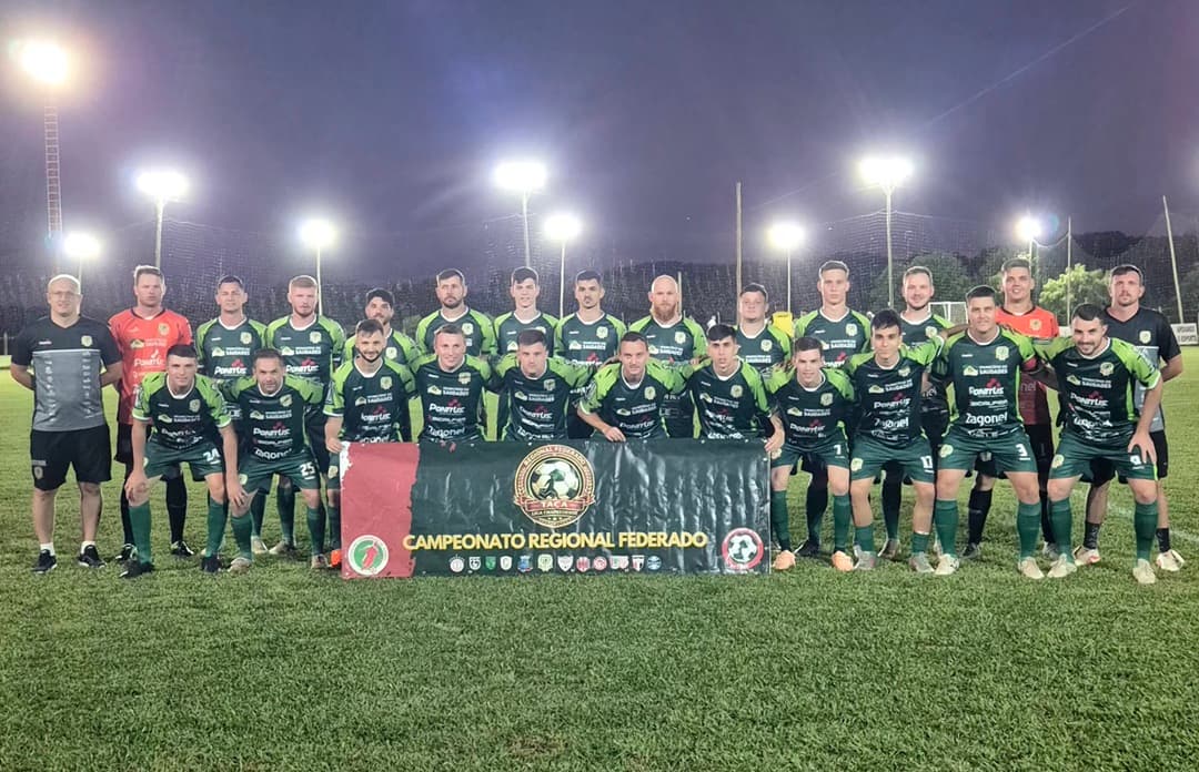 Adaf ainda não perdeu na competição (Foto por João Both)