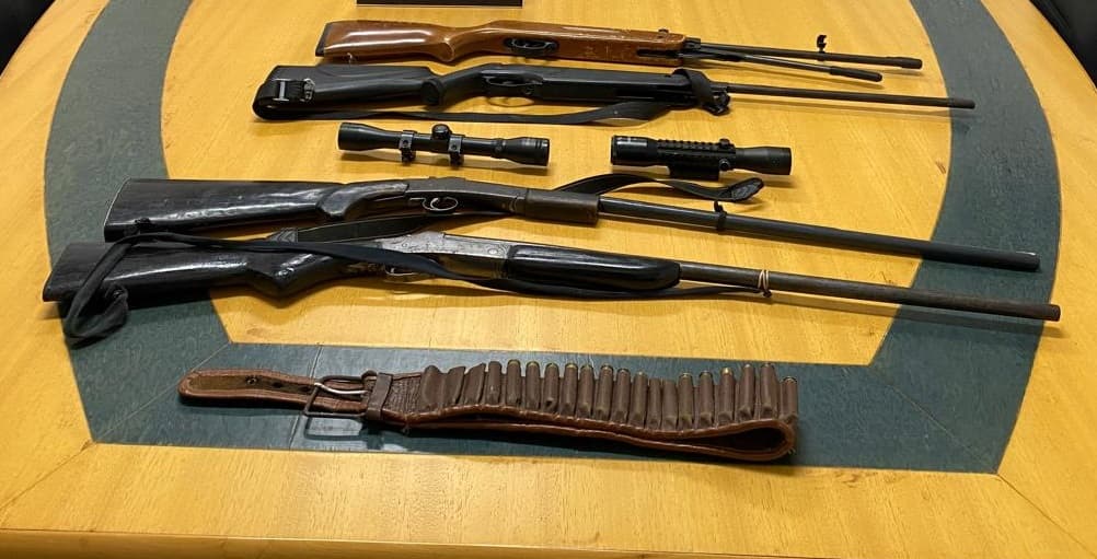 Polícia prende suspeita de atirar contra o companheiro