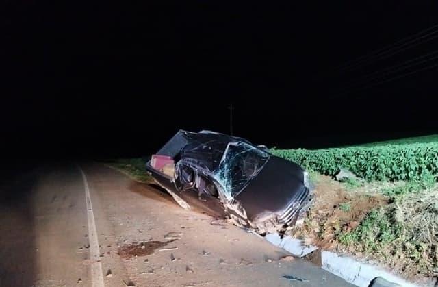 Casal morto em acidente deixa cinco filhos