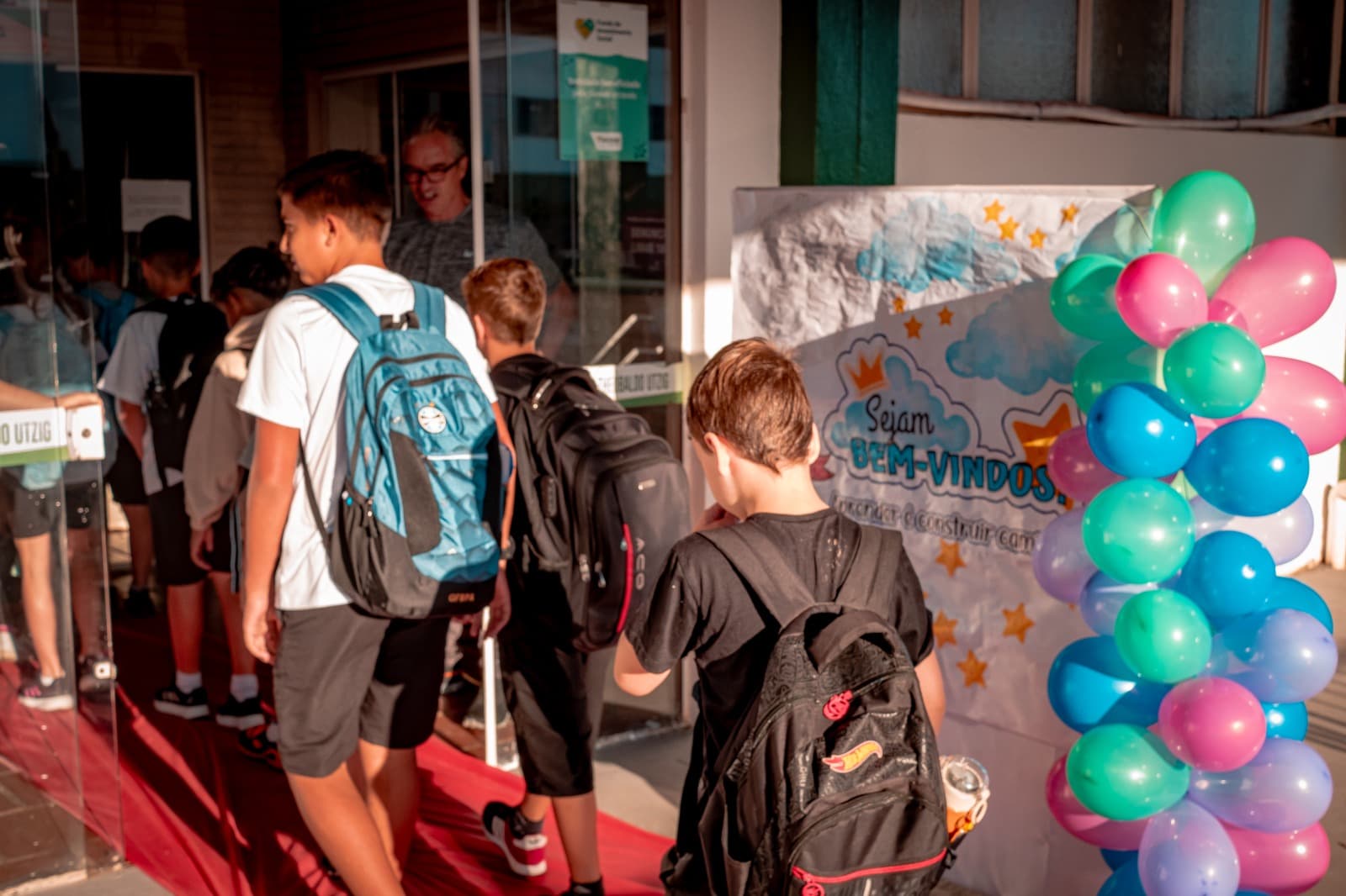 nício do ano letivo ocorre na rede municipal de ensino de Pinhalzinho (Foto por ASCOM/Prefeitura de Pinhalzinho)