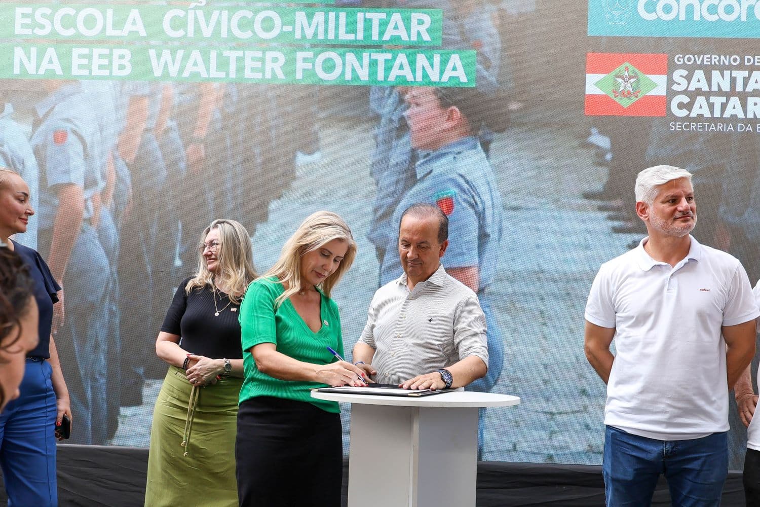 Concórdia passa a integrar programa estadual de escolas cívico-militares (Foto por Leo Munhoz/Secom GOVSC)