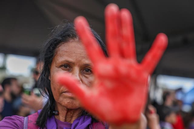 399 mulheres foram vítimas de feminicídio no Brasil no 1º trimestre de 2026