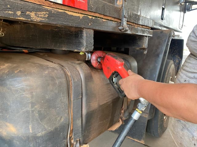 Governo aciona estados para zerar ICMS do diesel e tenta evitar nova crise no abastecimento