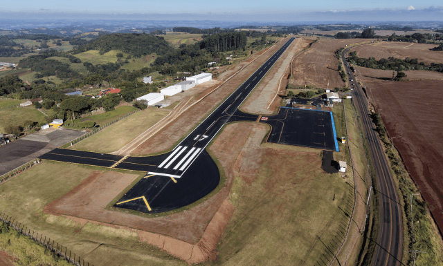 Aeroporto em São Miguel do Oeste volta a receber voos